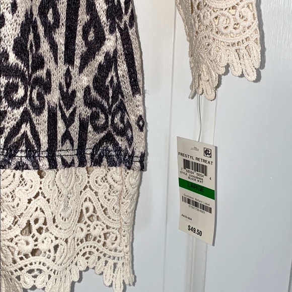 Blouse NWT - Picture 3 of 3